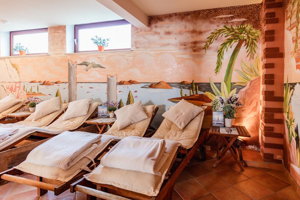 Hotel Landhaus Haffkrug 沙博伊茨 外观 照片
