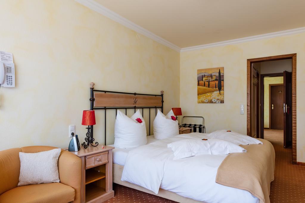 Hotel Landhaus Haffkrug 沙博伊茨 外观 照片
