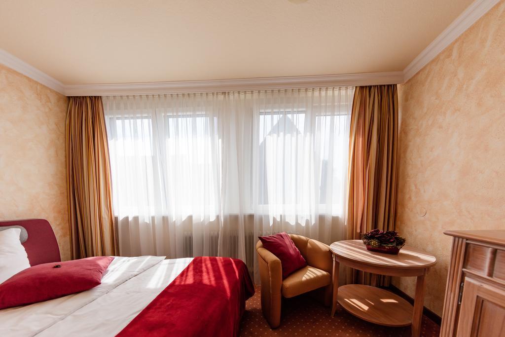 Hotel Landhaus Haffkrug 沙博伊茨 外观 照片