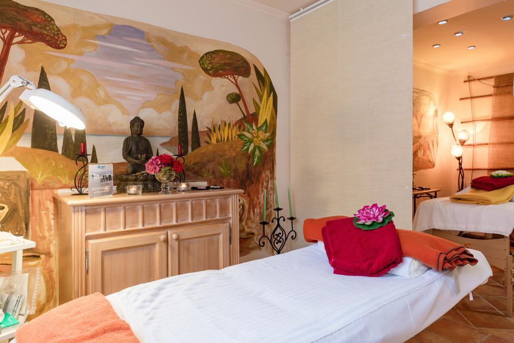 Hotel Landhaus Haffkrug 沙博伊茨 外观 照片