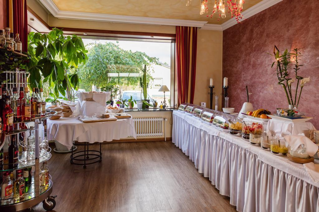 Hotel Landhaus Haffkrug 沙博伊茨 外观 照片